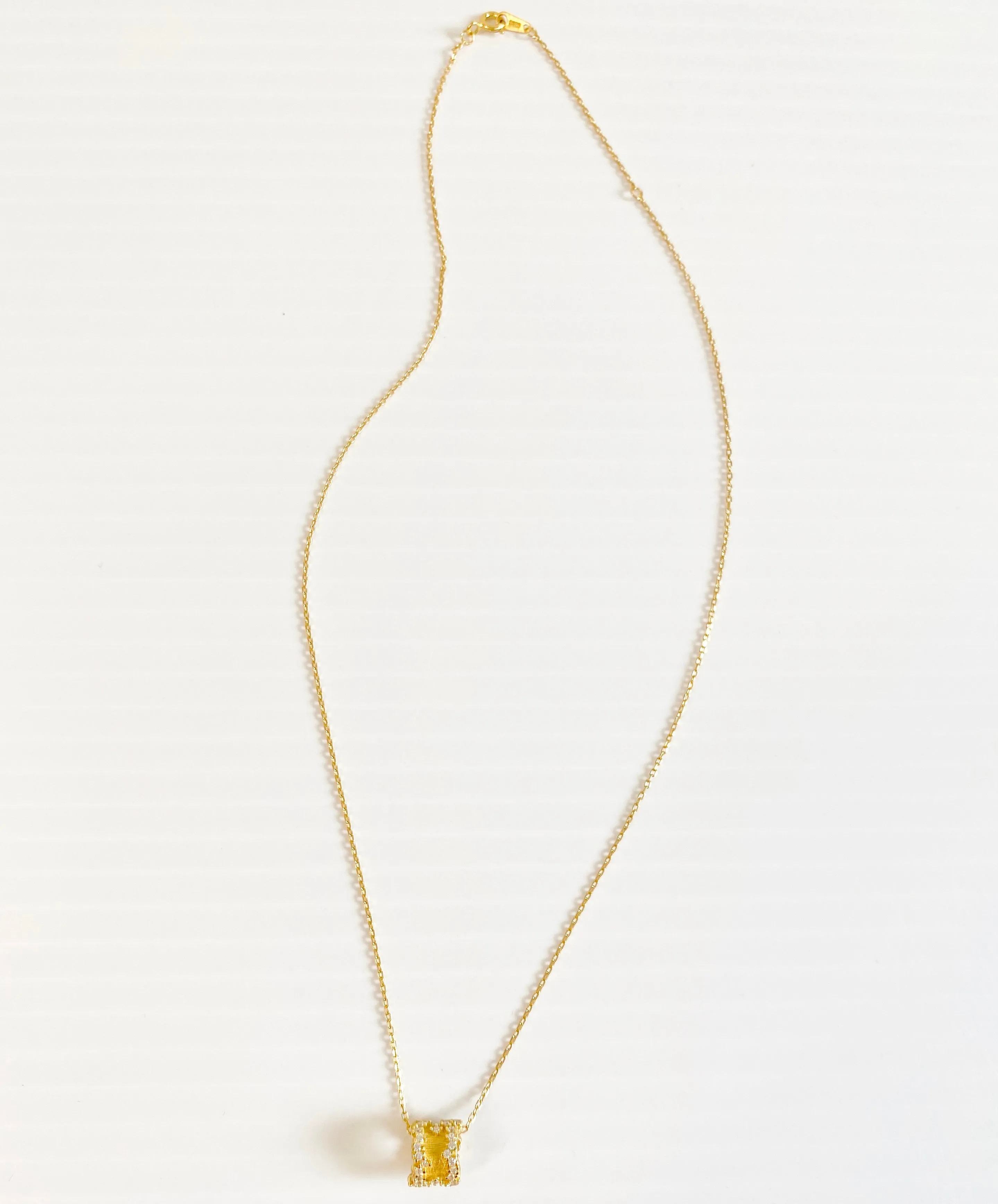 Fashion Accessories - Gold Circle Necklace