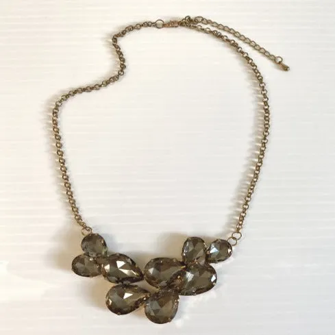 Fashion Accessories - Jewel Necklace