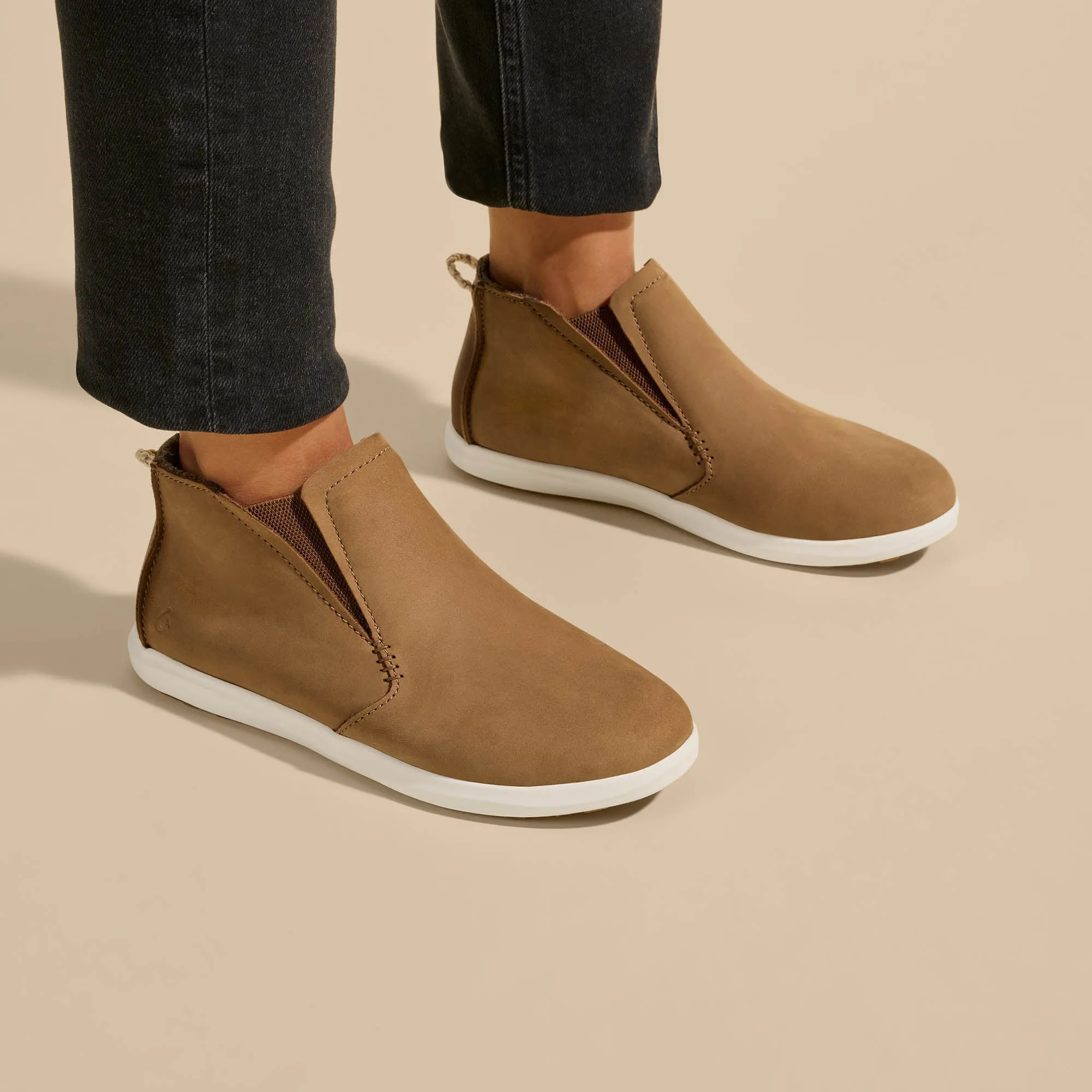 Hawaiiloa Manu Hope - Fox / Off White