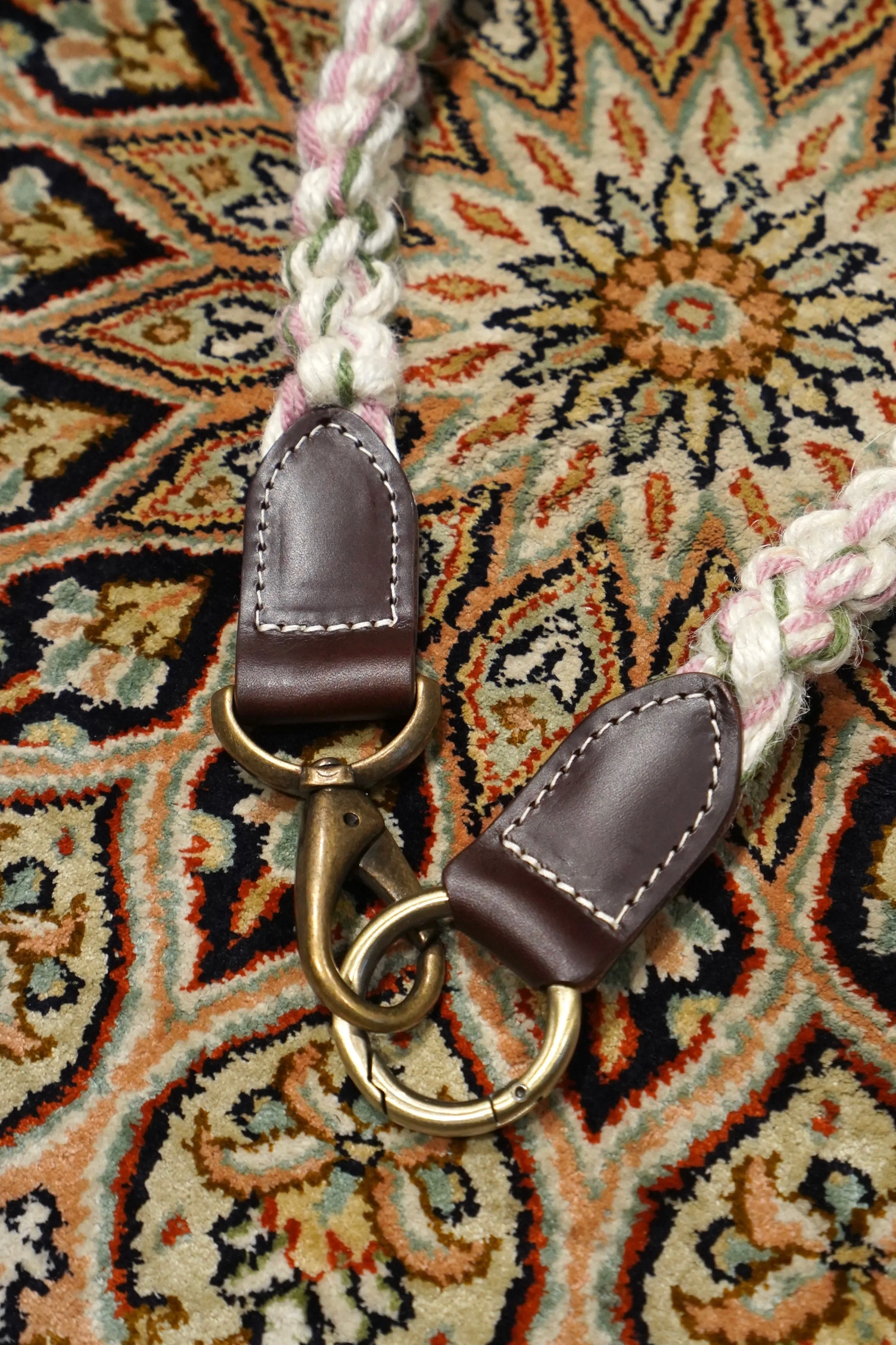NICHOLAS DALEY HAND CROCHET LANYARD (CREAM/PINK/GREEN)