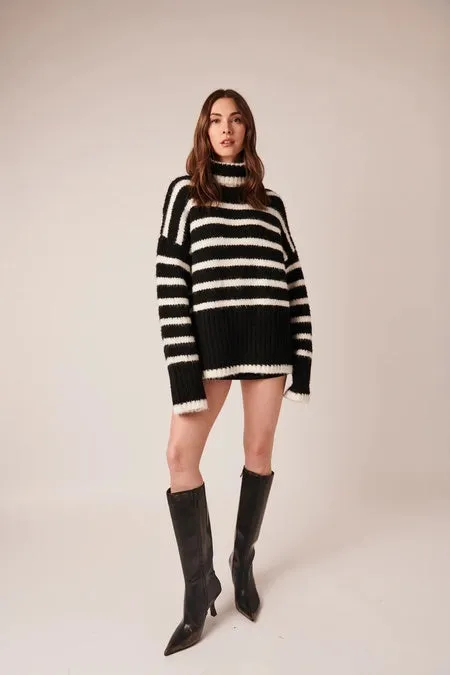 TABBY SWEATER